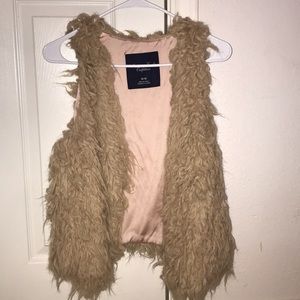 American Eagle vest